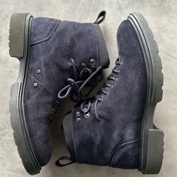 Hugo Boots - Picture 3 of 10